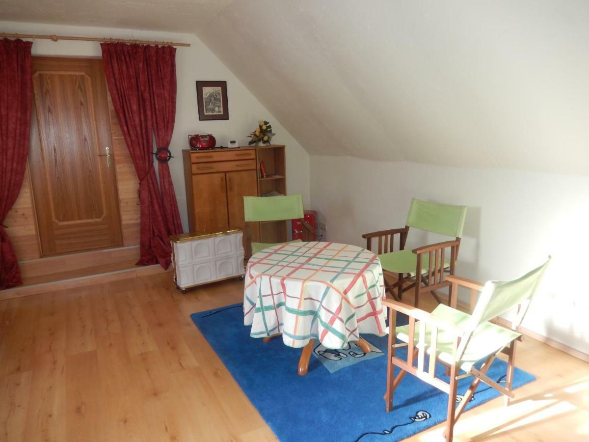 Ferienhaus Am Reitbauernhof Luckyranch Mellach  Dış mekan fotoğraf